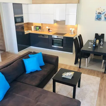 Luxury Admiral Family Apartment *